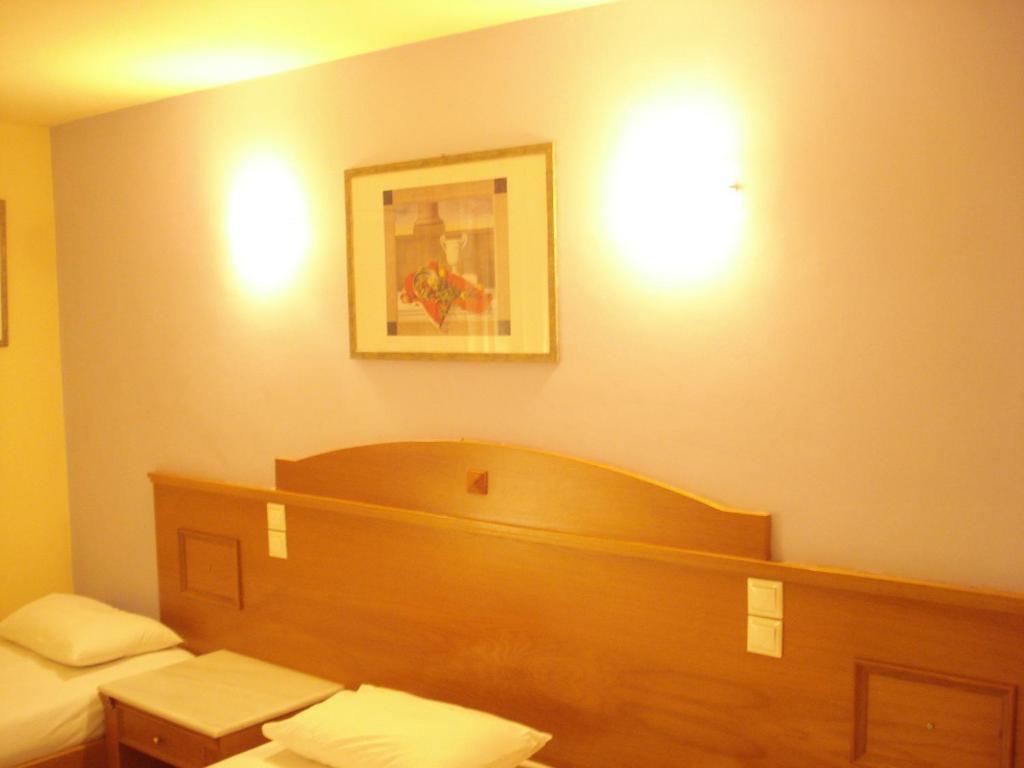 Hotel Cybele Pefki Atina Oda fotoğraf